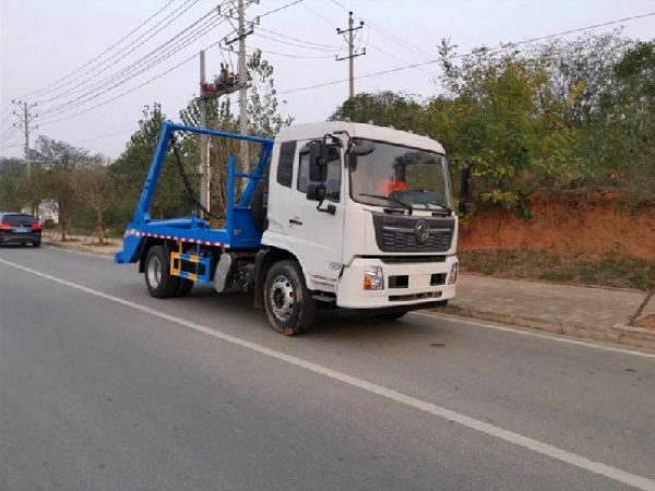 東風(fēng)天錦國(guó)六8~12方擺臂式垃圾車